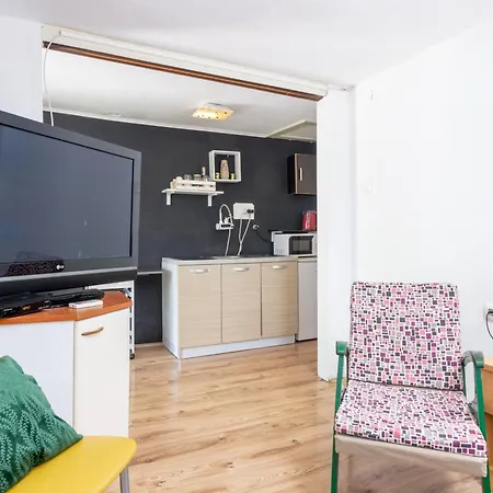 With Parking Space Buzet, Istria - Sredisnja Istra - 17333 公寓 *
